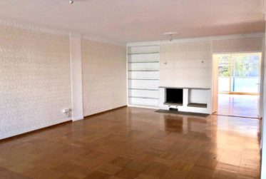 Florissant – Spacieux appartement traversant